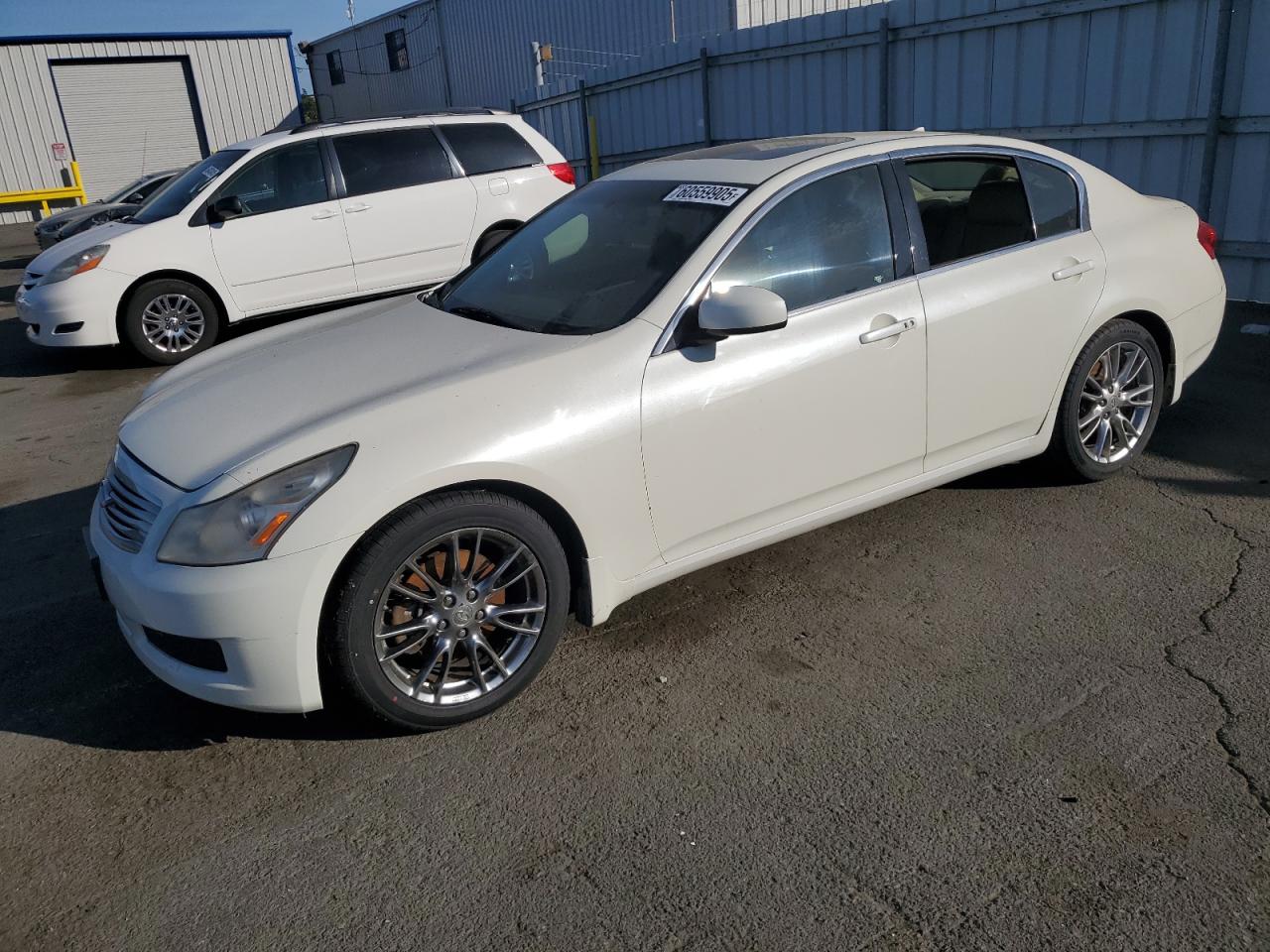 INFINITI G35 2008