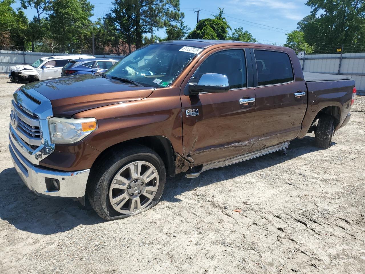 TOYOTA TUNDRA CRE 2014