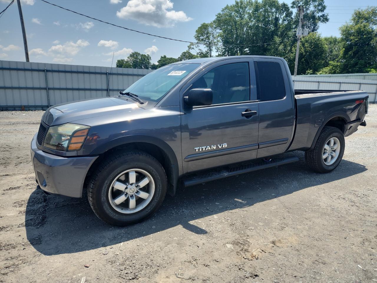 NISSAN TITAN S 2012