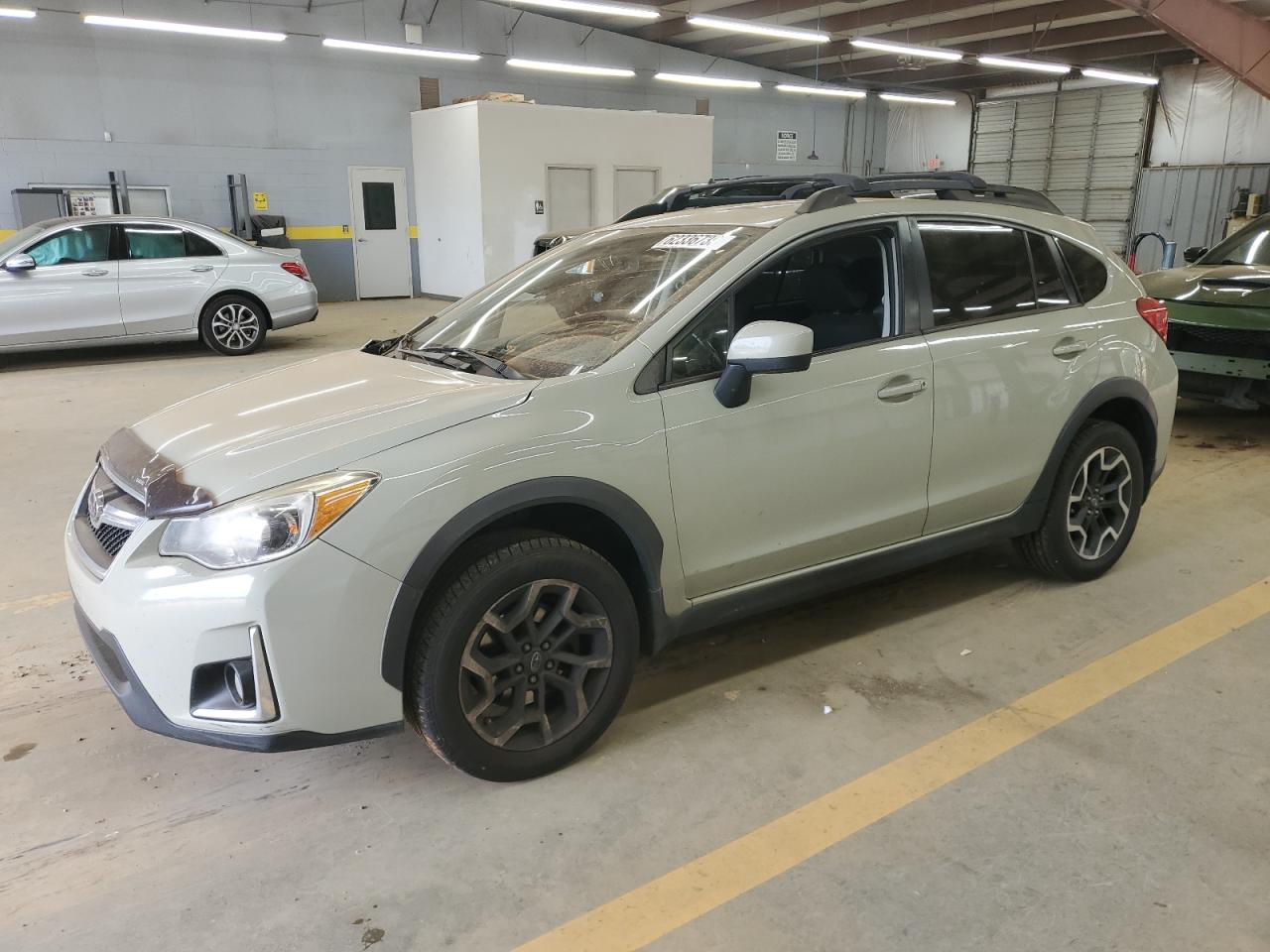 SUBARU CROSSTREK 2016
