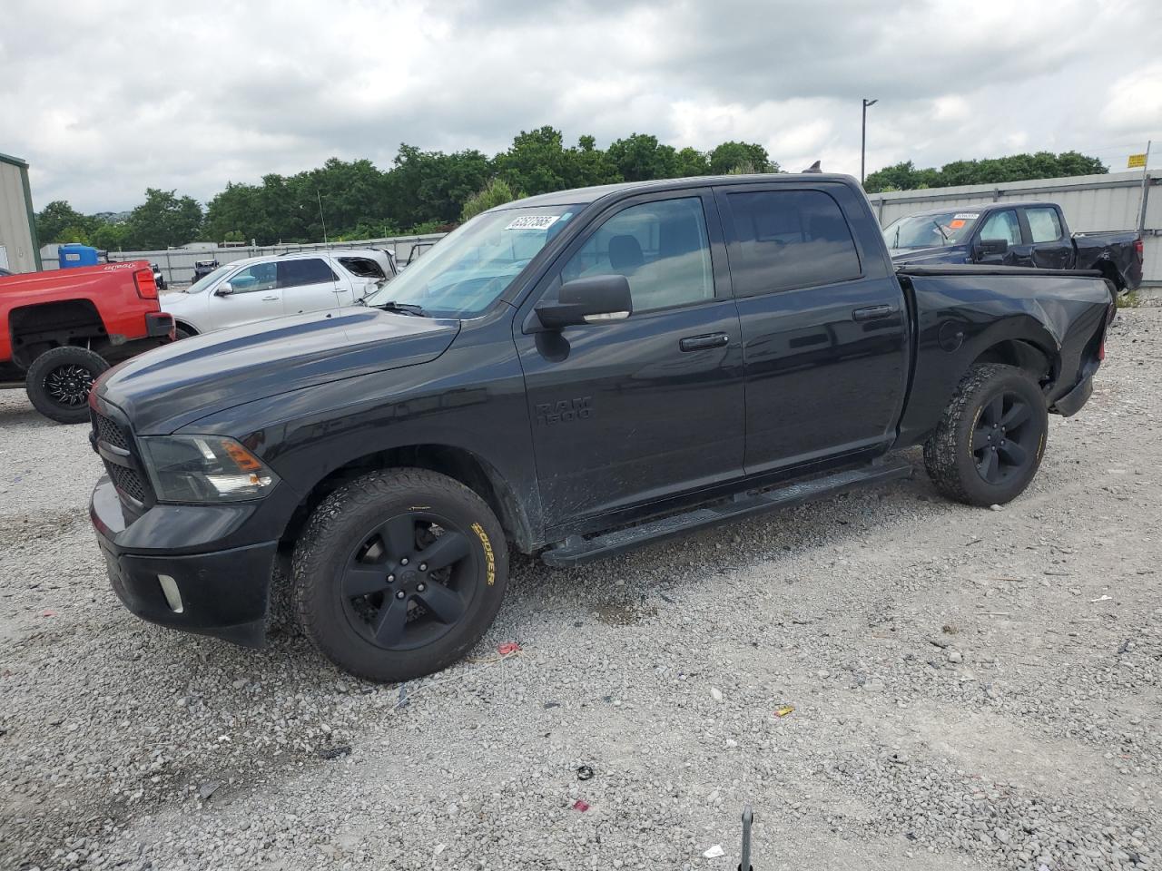 RAM 1500 SLT 2018
