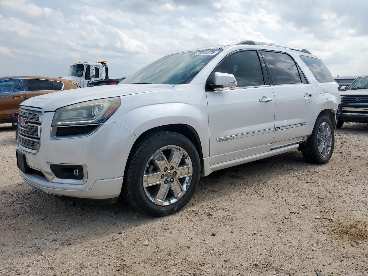 GMC ACADIA DEN 2016