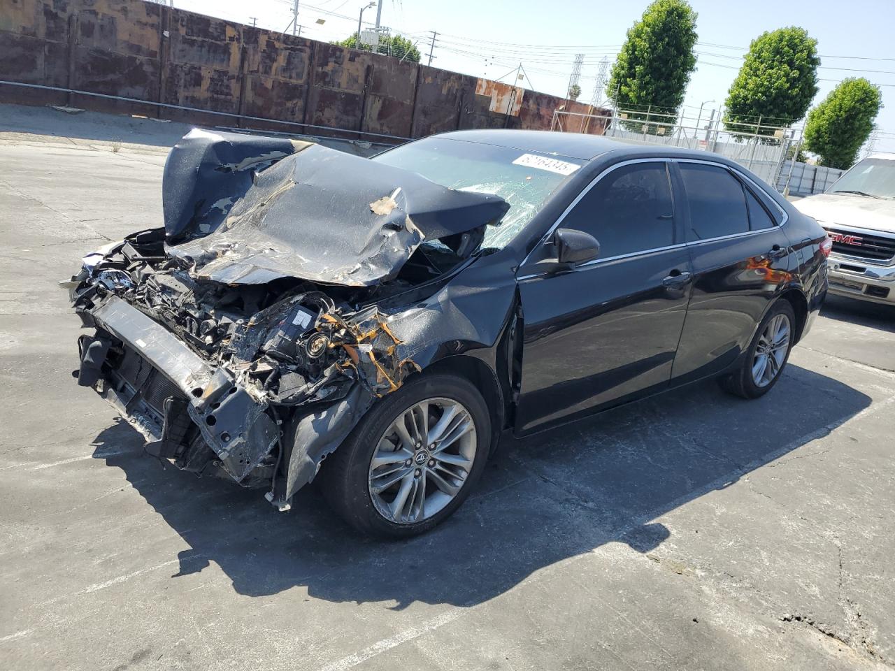 TOYOTA CAMRY LE 2016