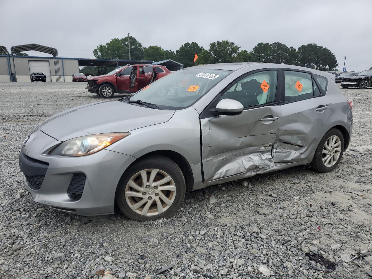 MAZDA 3 2012
