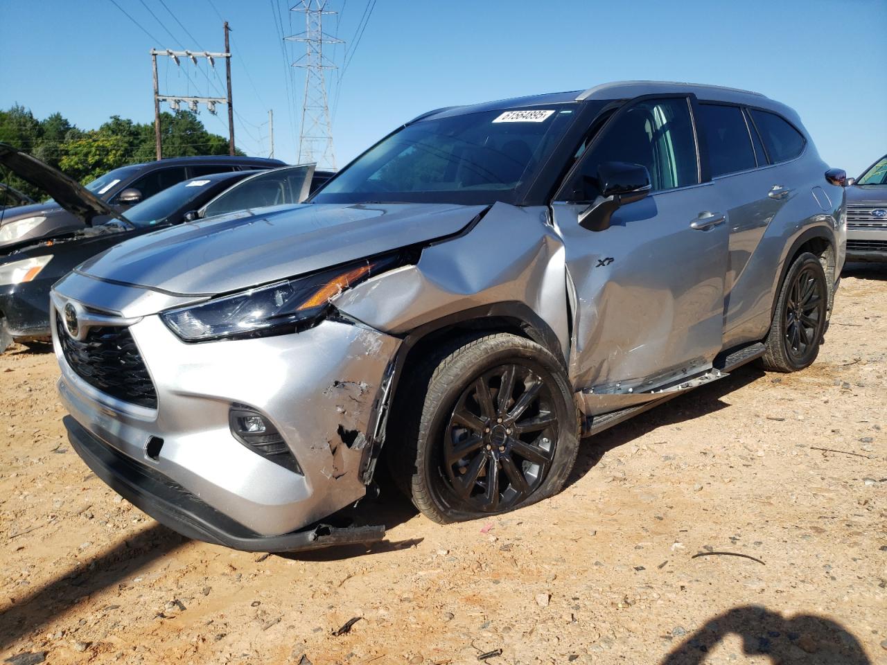 TOYOTA HIGHLANDER 2024