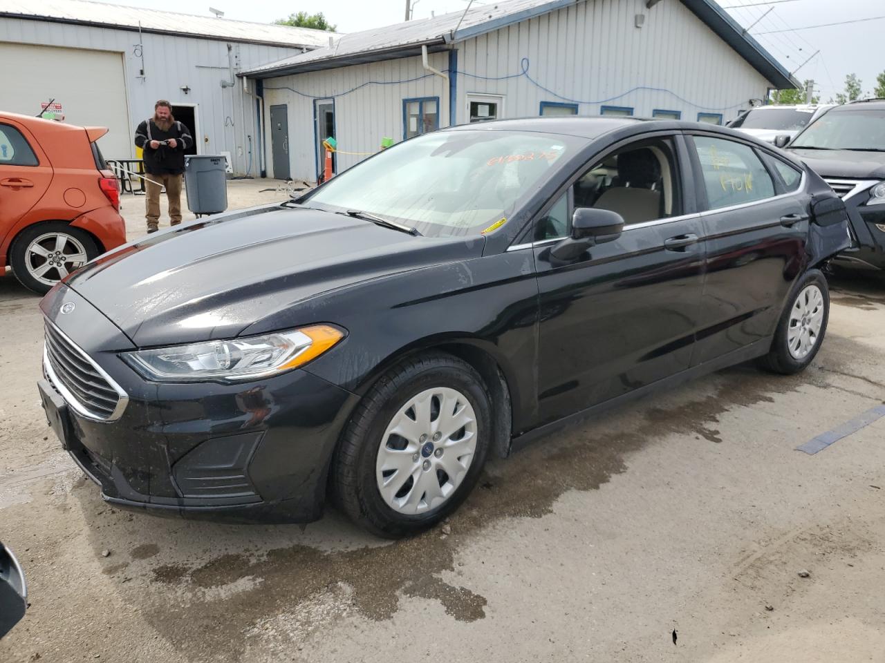FORD FUSION S 2020