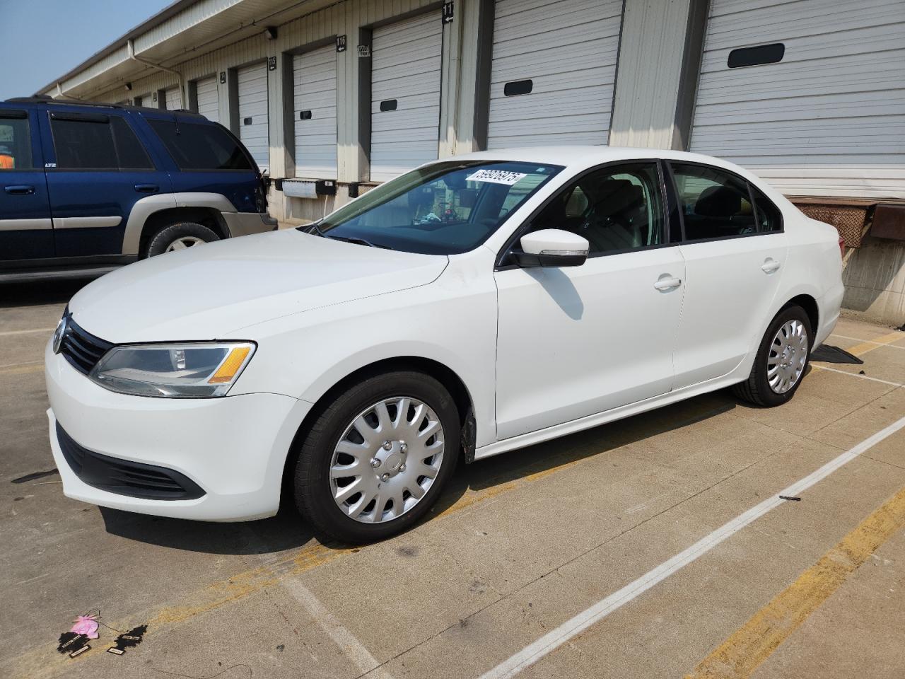 VOLKSWAGEN JETTA SE 2014
