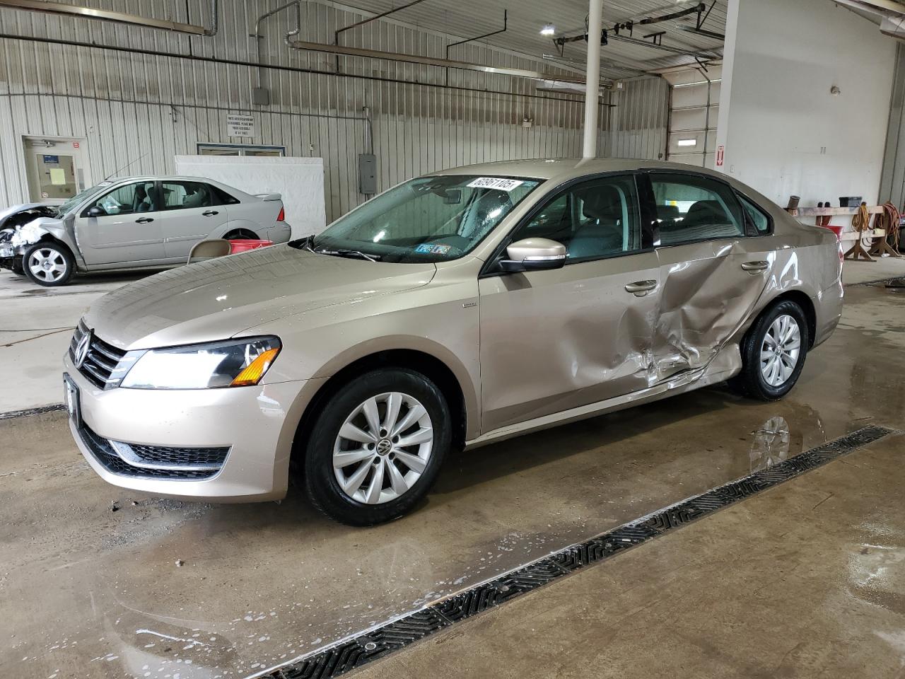 VOLKSWAGEN PASSAT S 2015