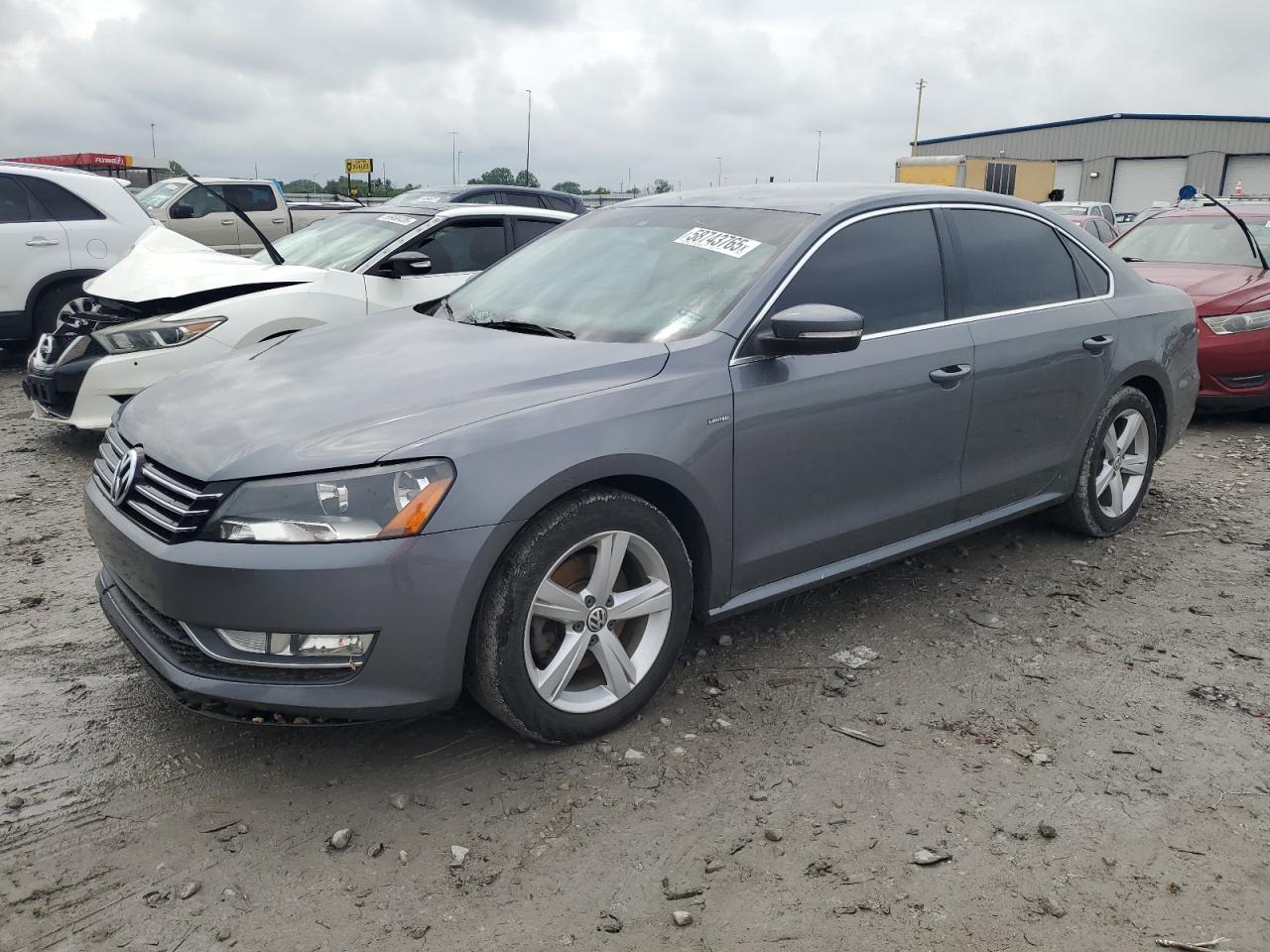 VOLKSWAGEN PASSAT S 2015