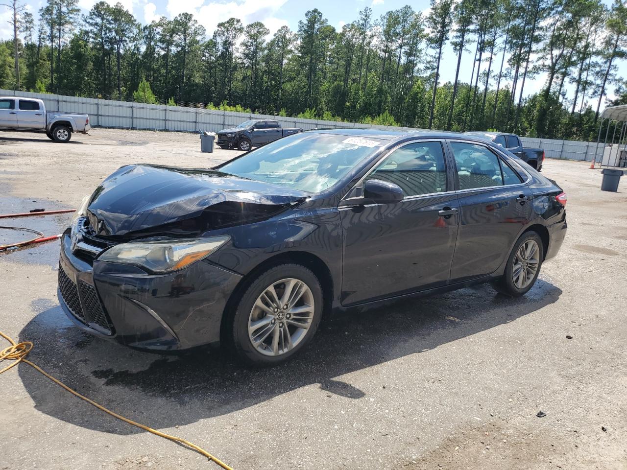 TOYOTA CAMRY LE 2016