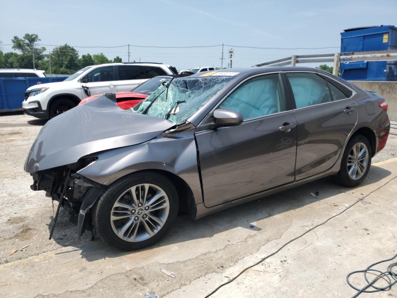 TOYOTA CAMRY LE 2015