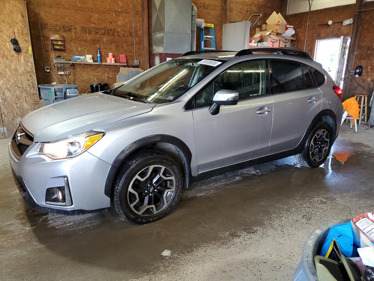SUBARU CROSSTREK 2017