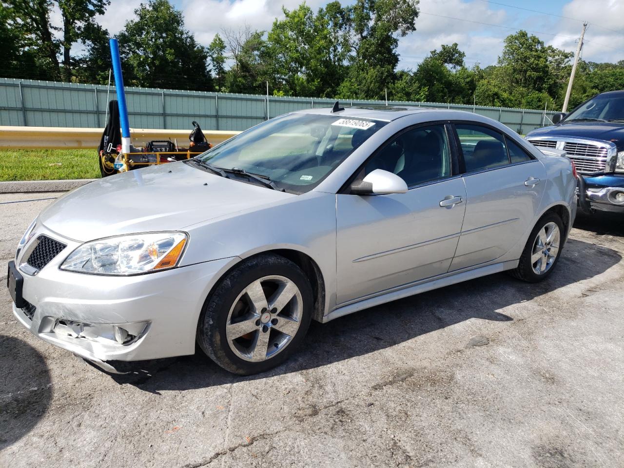 PONTIAC G6 2010