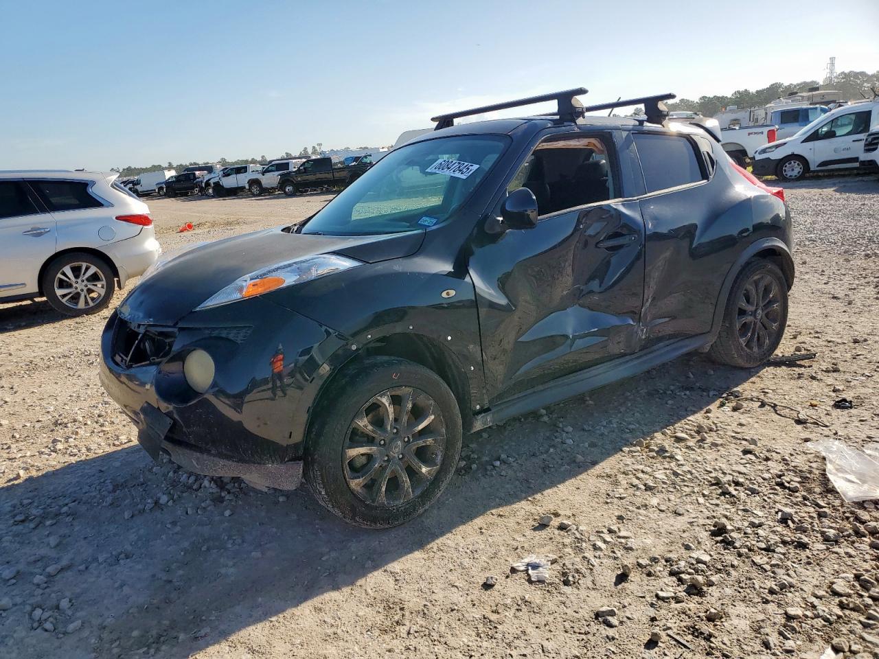 NISSAN JUKE S 2011