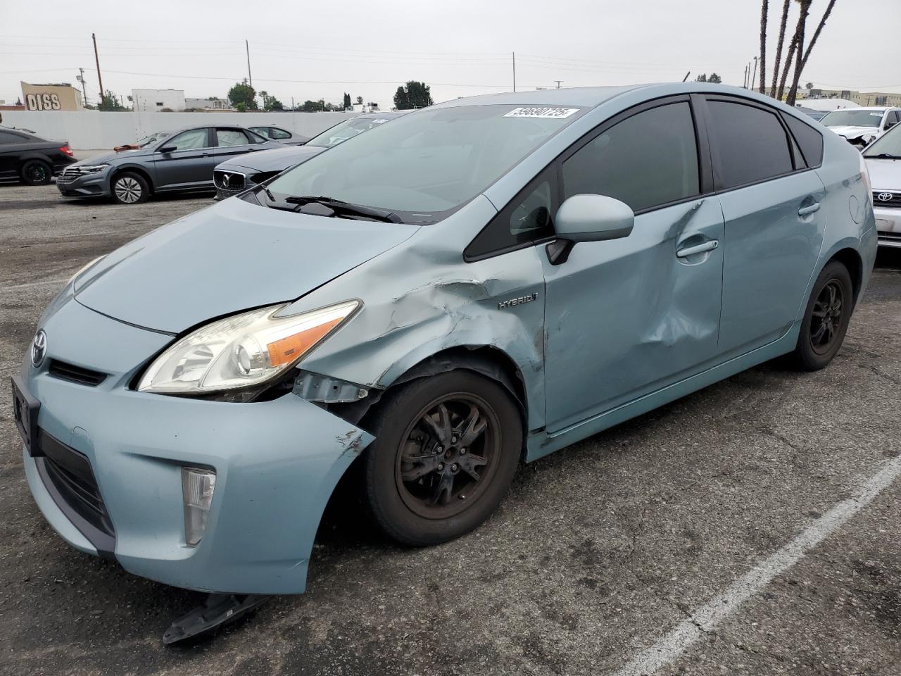 TOYOTA PRIUS 2015