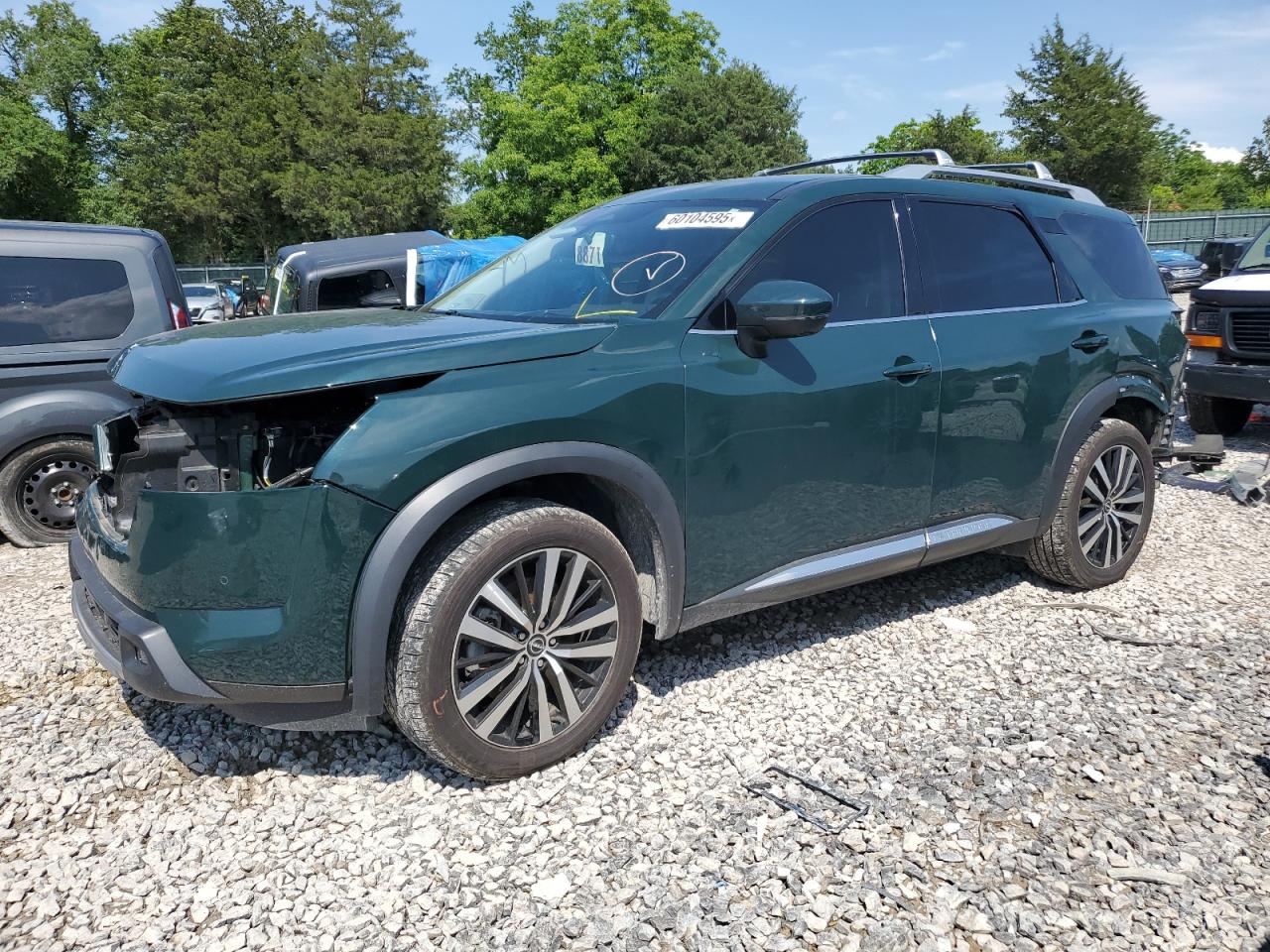 NISSAN PATHFINDER 2023