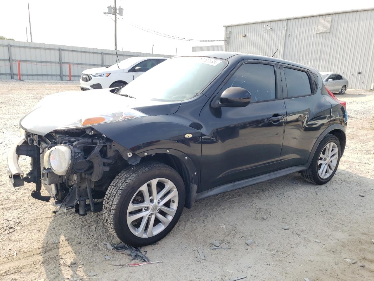 NISSAN JUKE S 2011