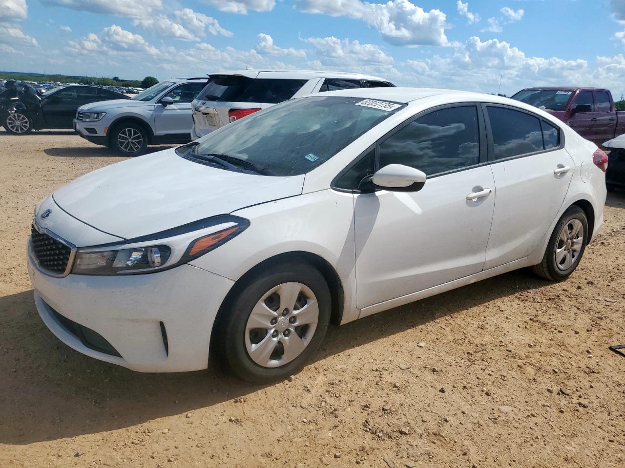 KIA FORTE LX 2017