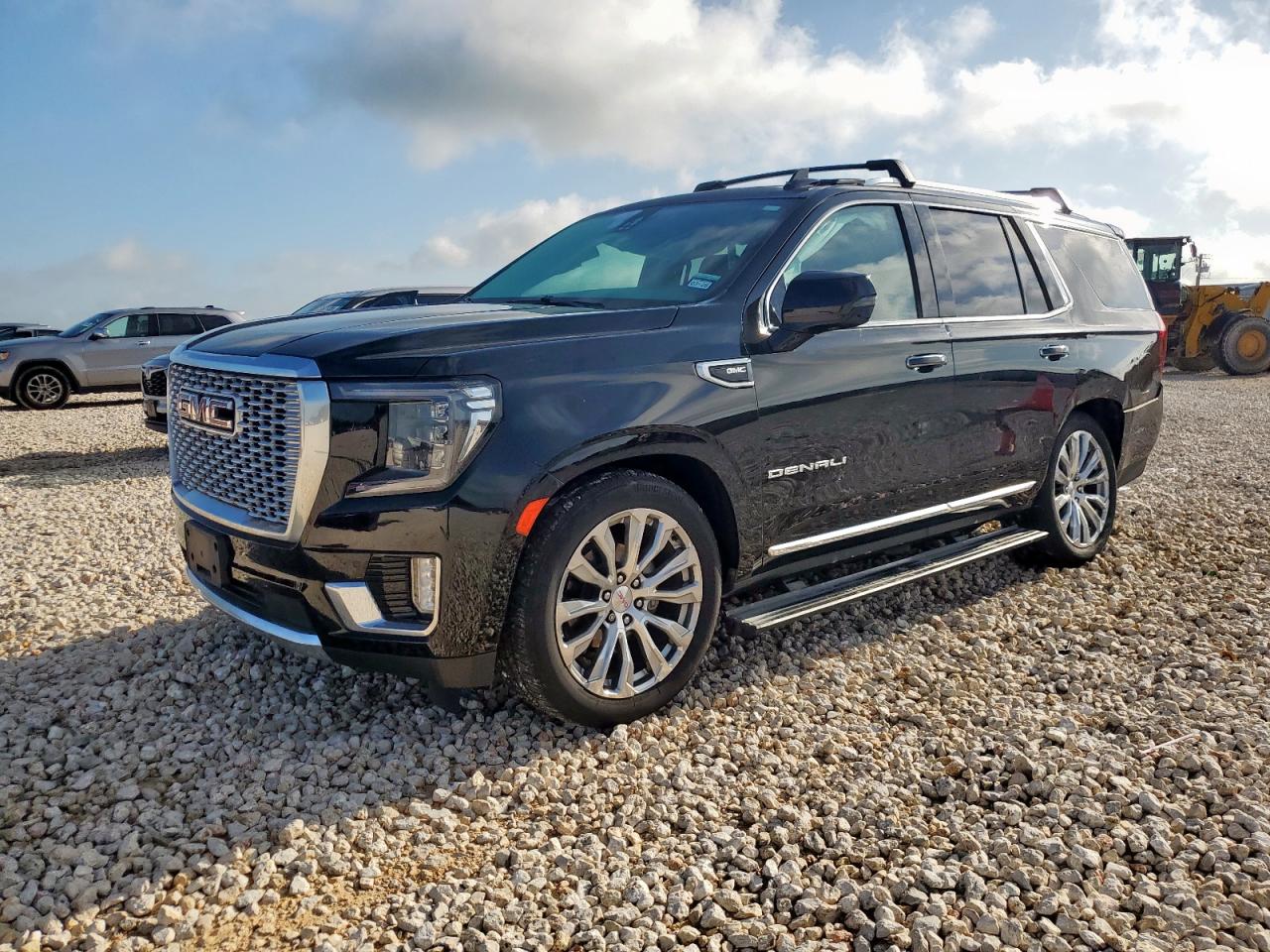 GMC YUKON DENA 2022