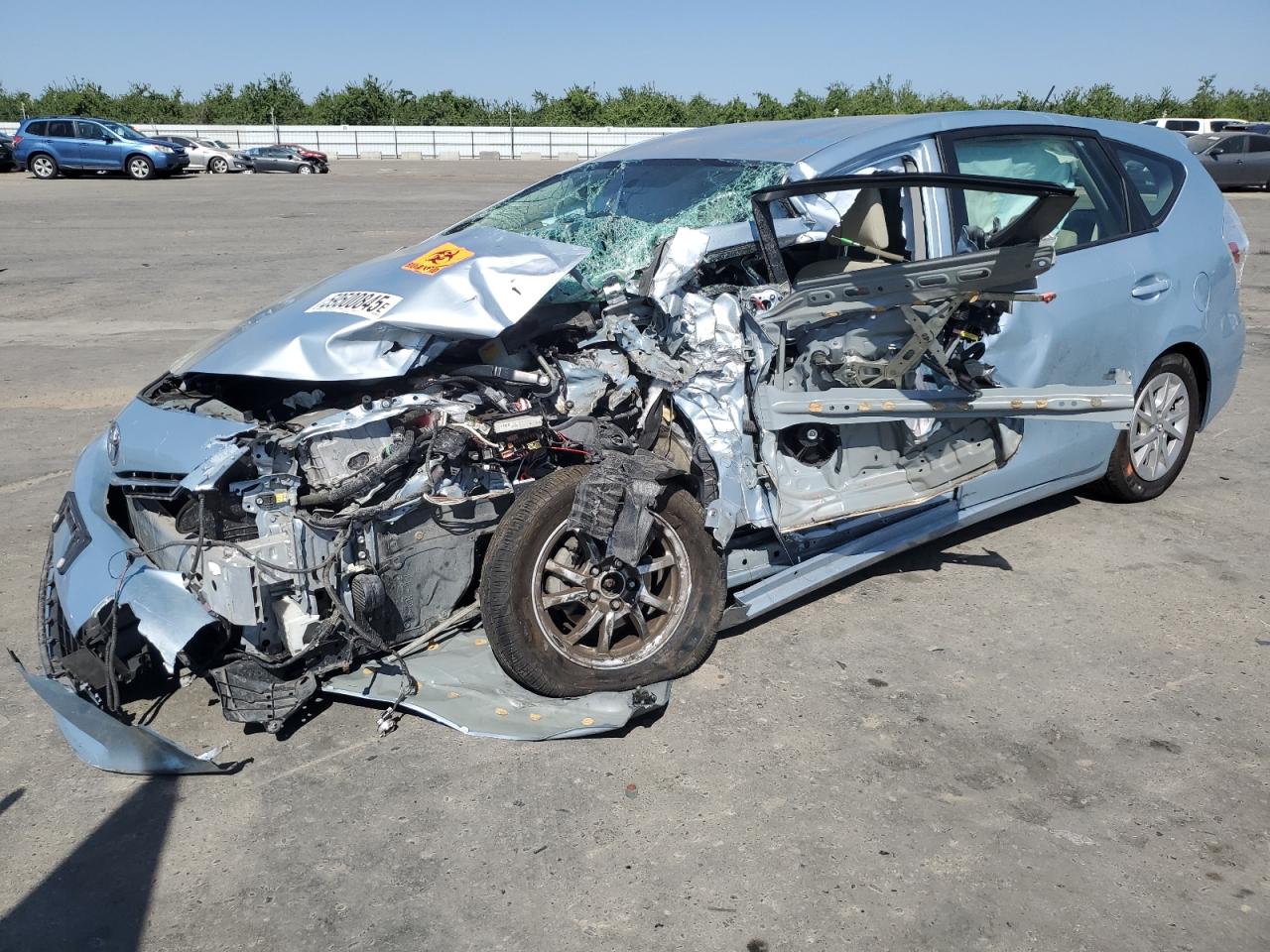 TOYOTA PRIUS V 2012