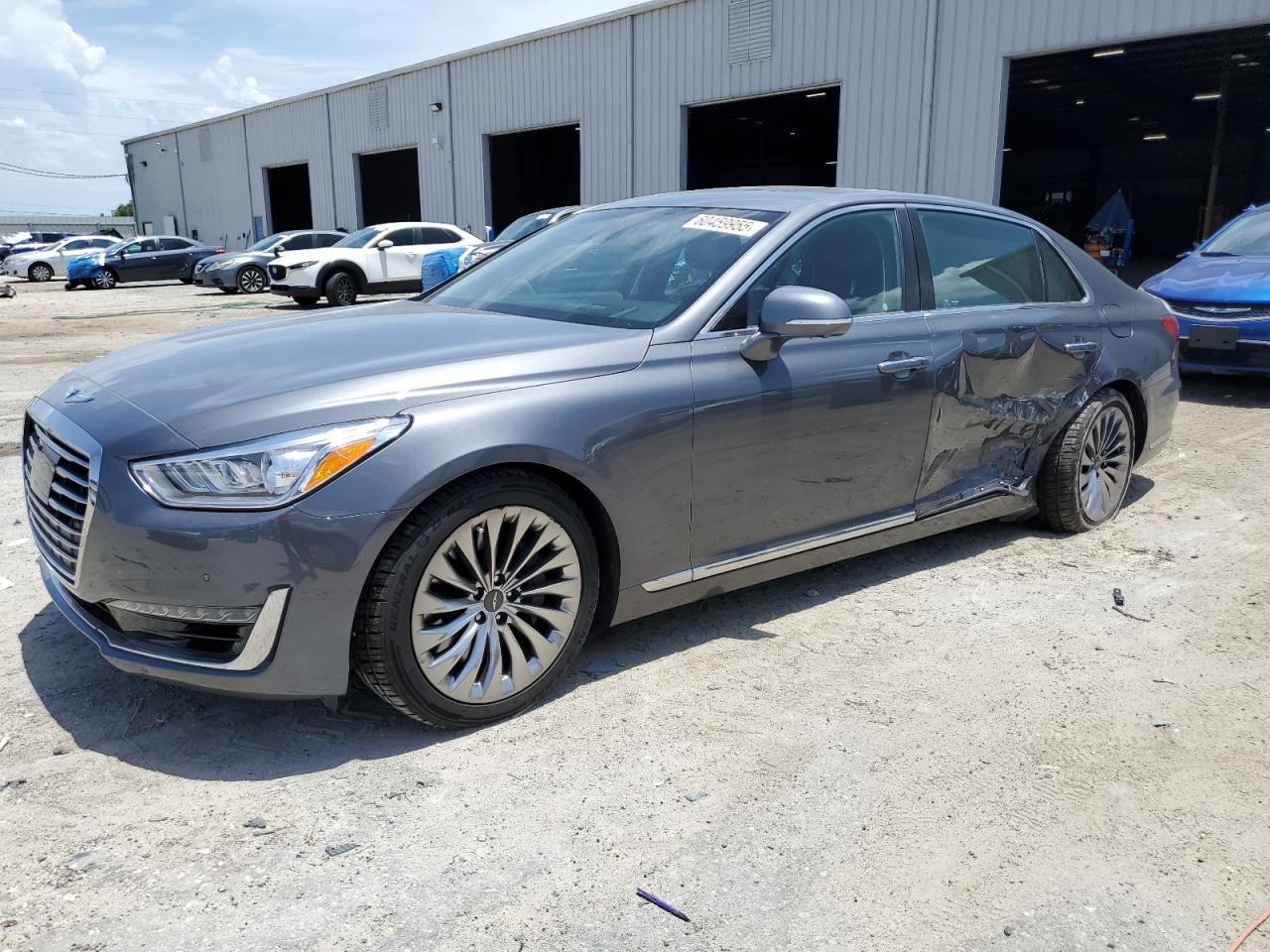 GENESIS G90 ULTIMA 2017