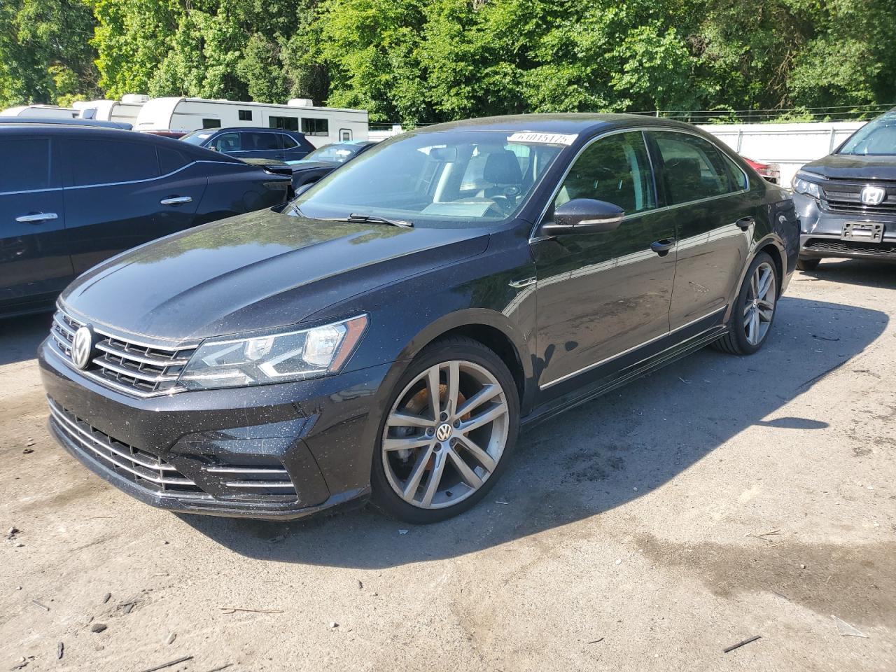 VOLKSWAGEN PASSAT R-L 2017