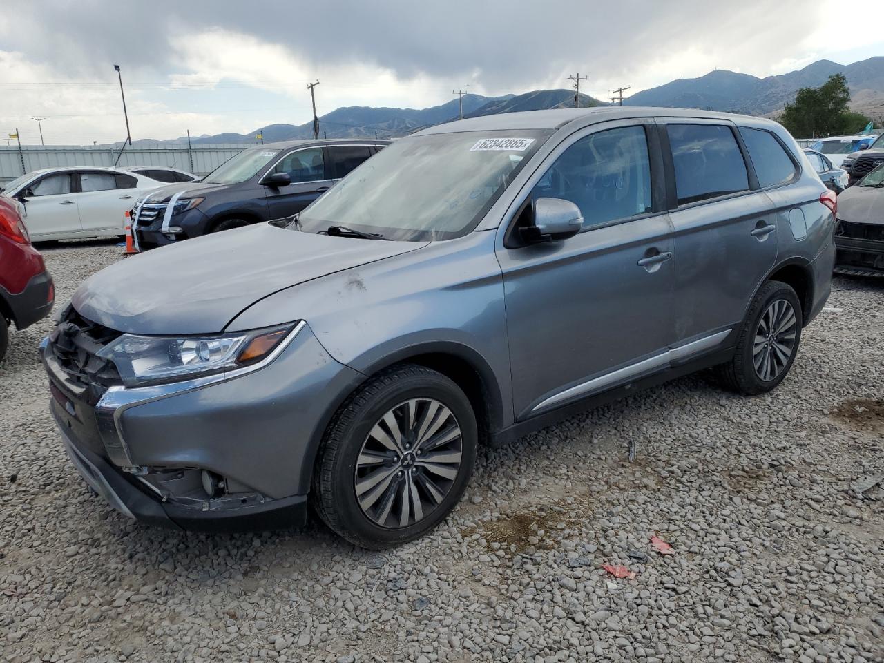 MITSUBISHI OUTLANDER 2020
