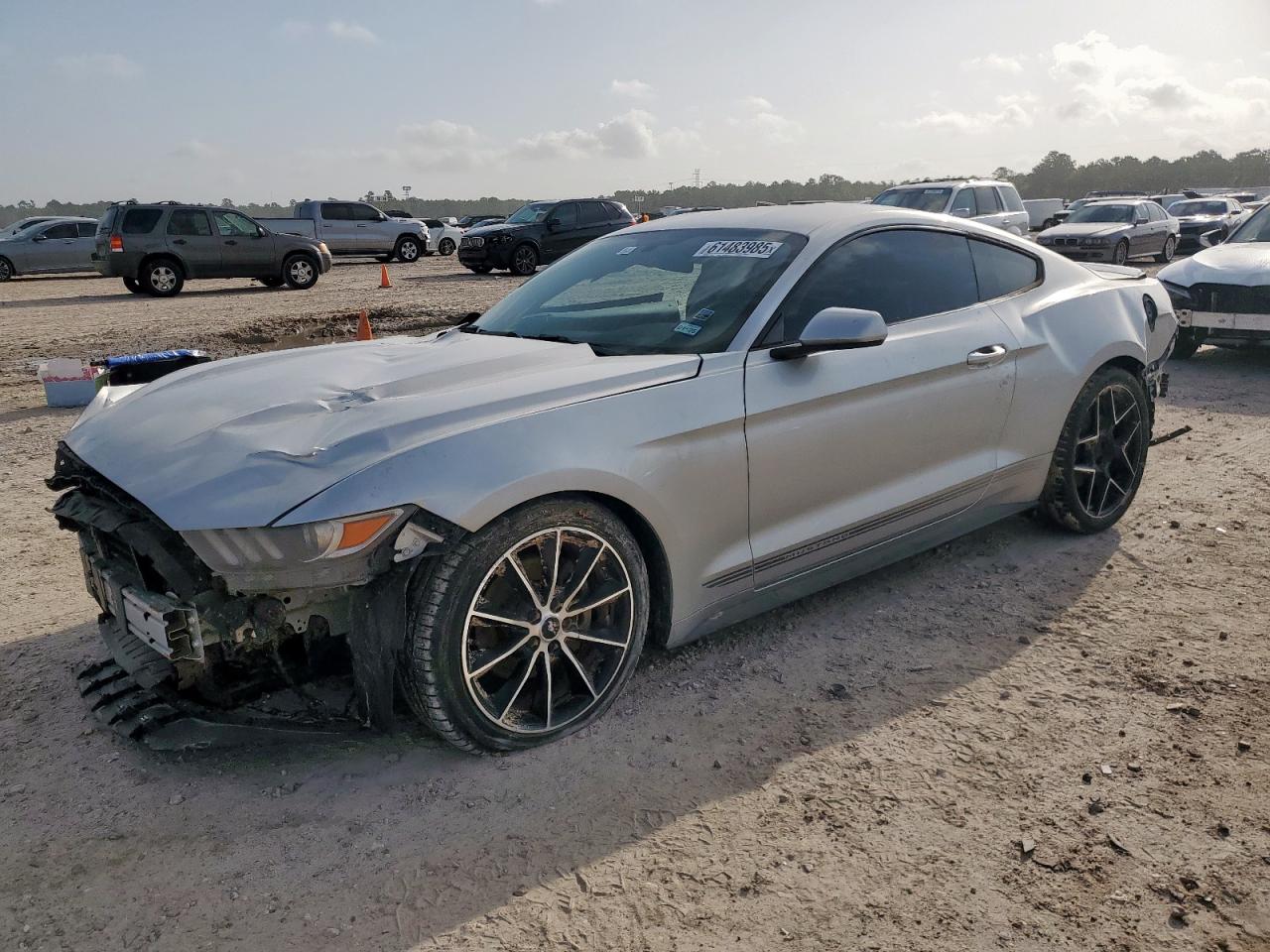 FORD MUSTANG 2016