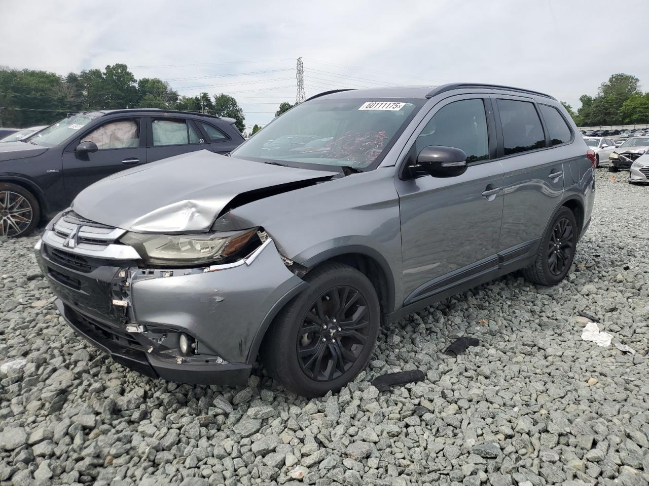 MITSUBISHI OUTLANDER 2018