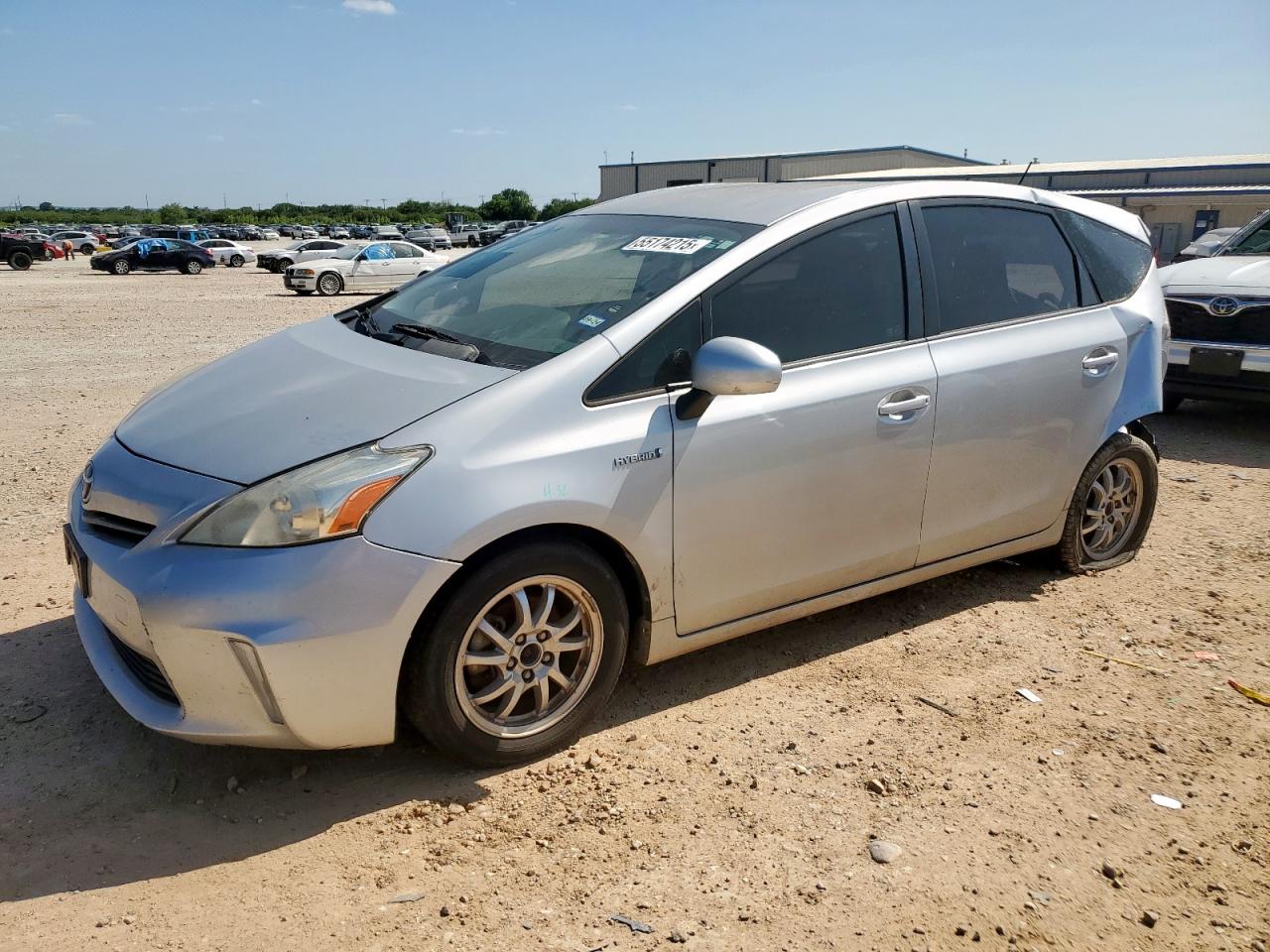 TOYOTA PRIUS V 2012