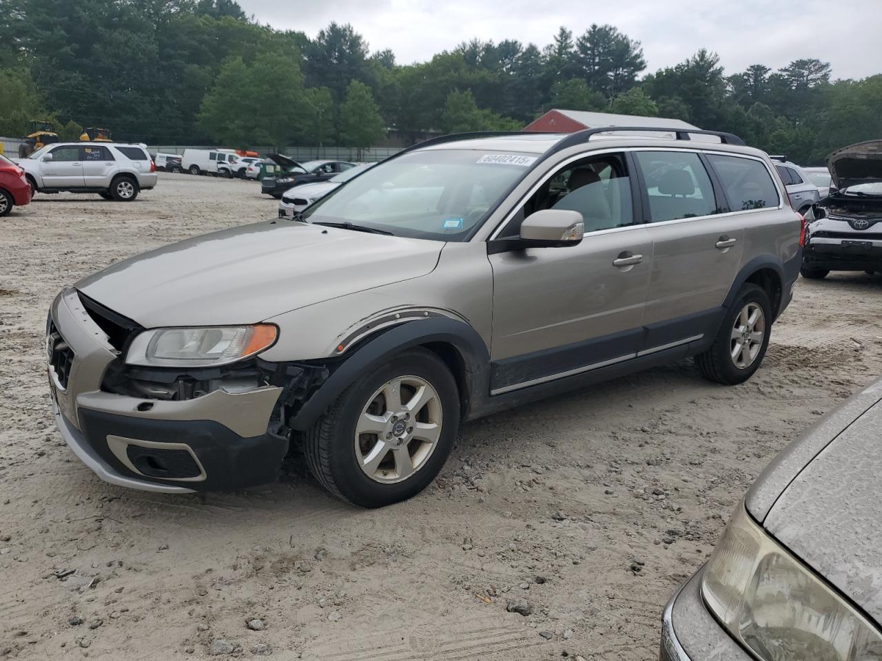 VOLVO XC70 3.2 2011