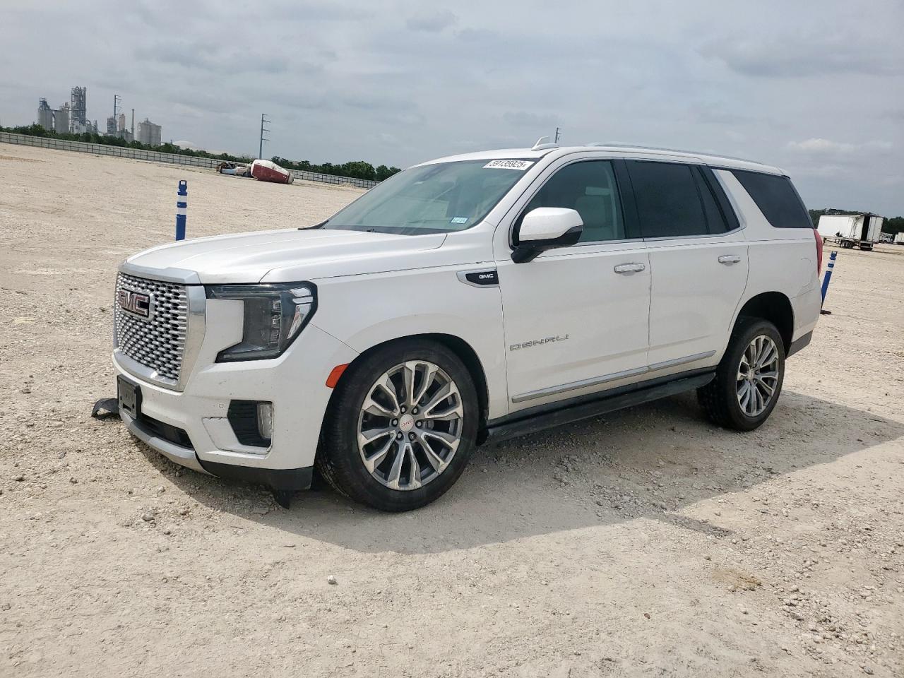 GMC YUKON DENA 2021