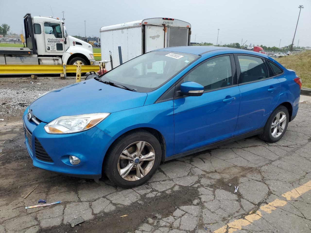 FORD FOCUS SE 2012
