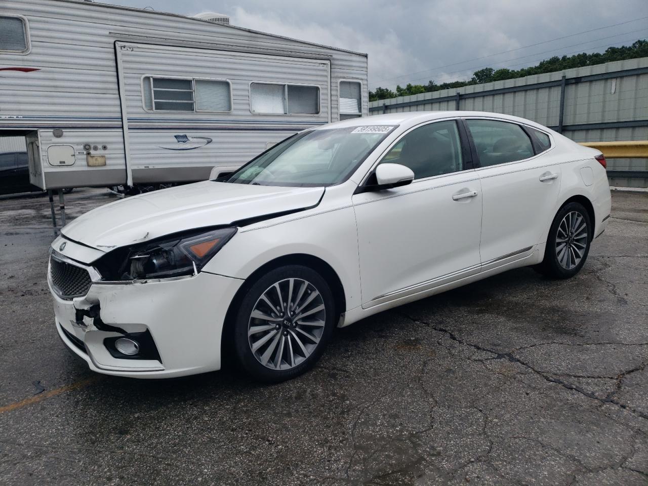 KIA CADENZA PR 2017