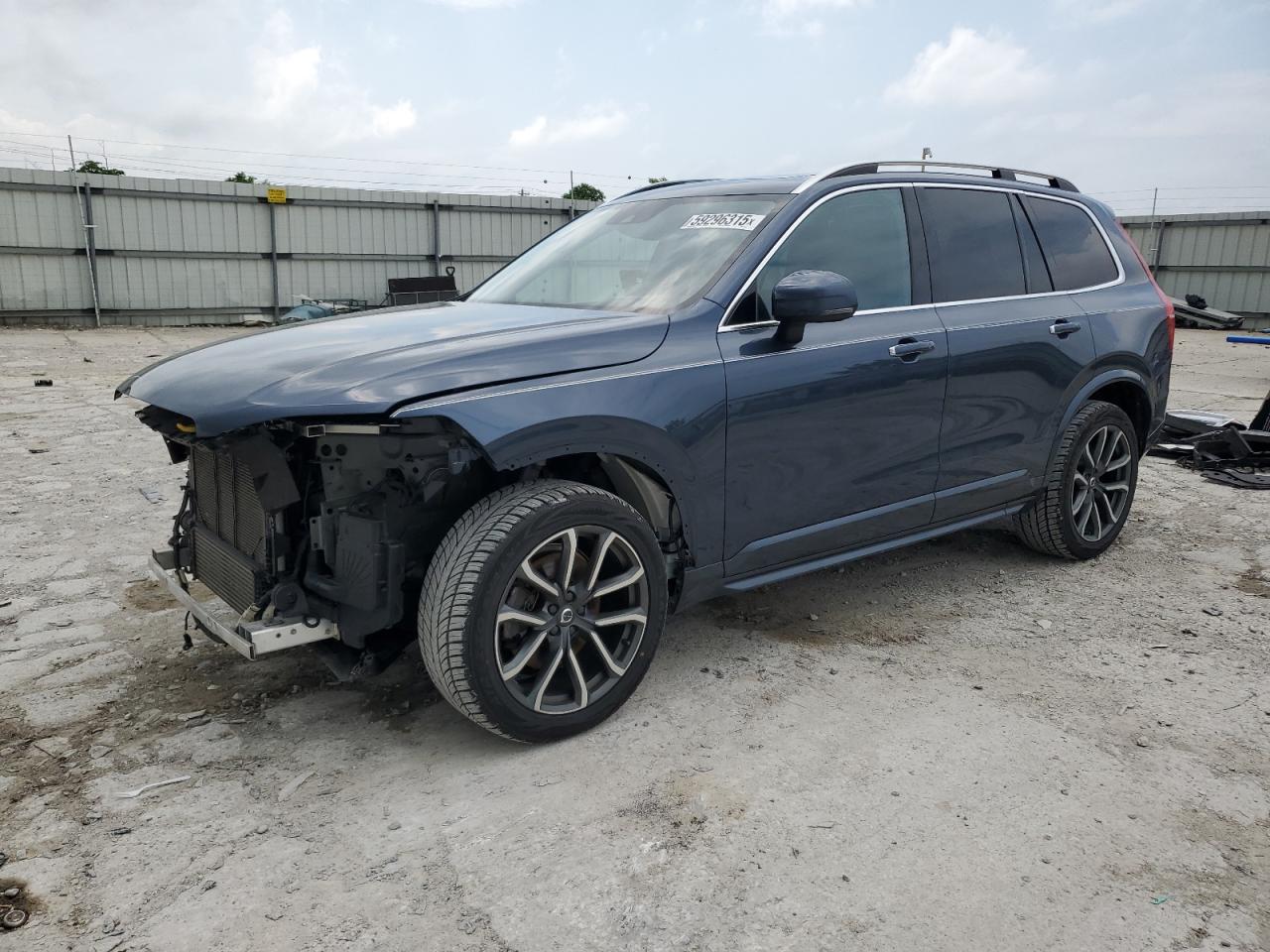 VOLVO XC90 T6 2018