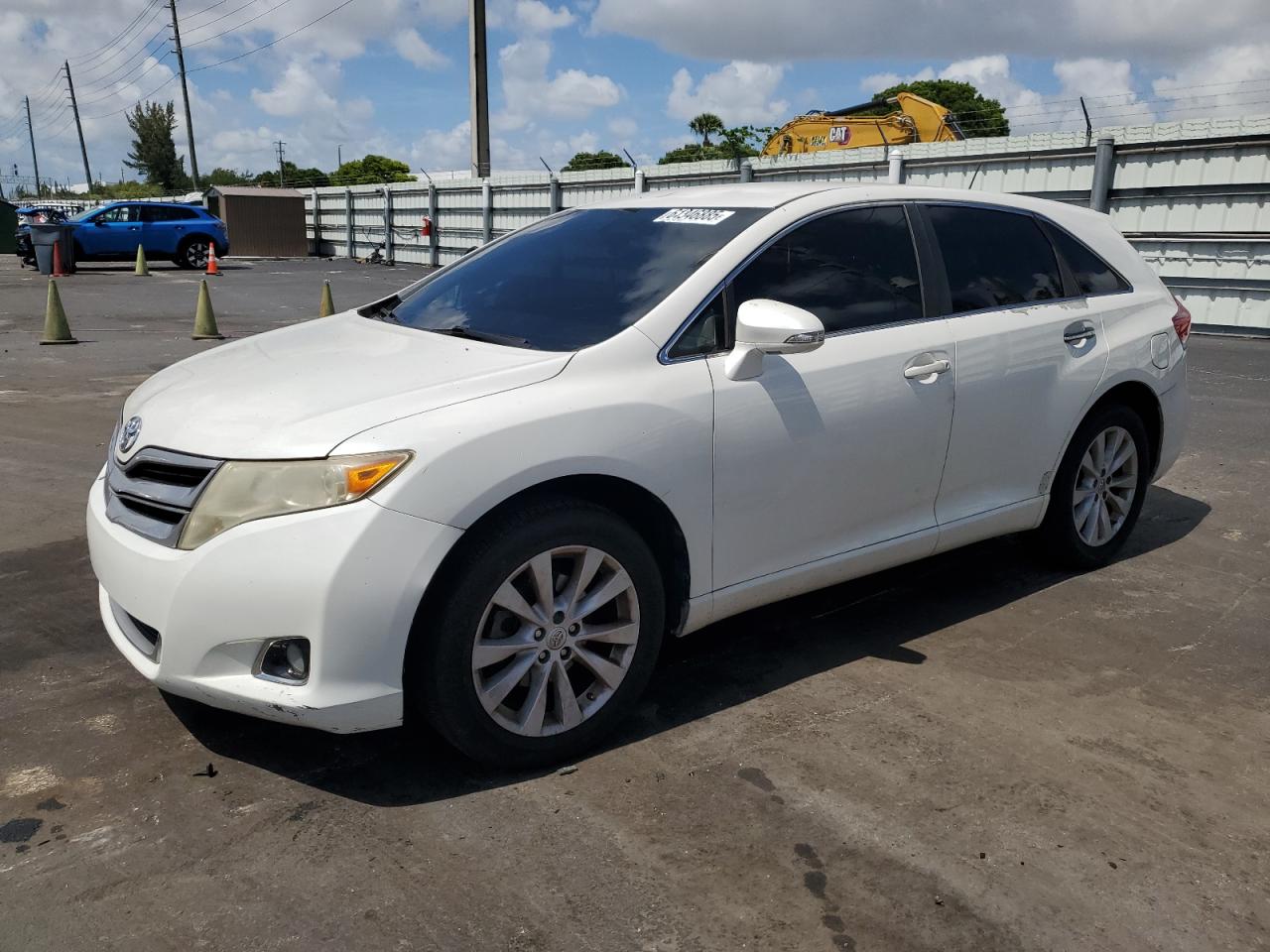 TOYOTA VENZA LE 2015