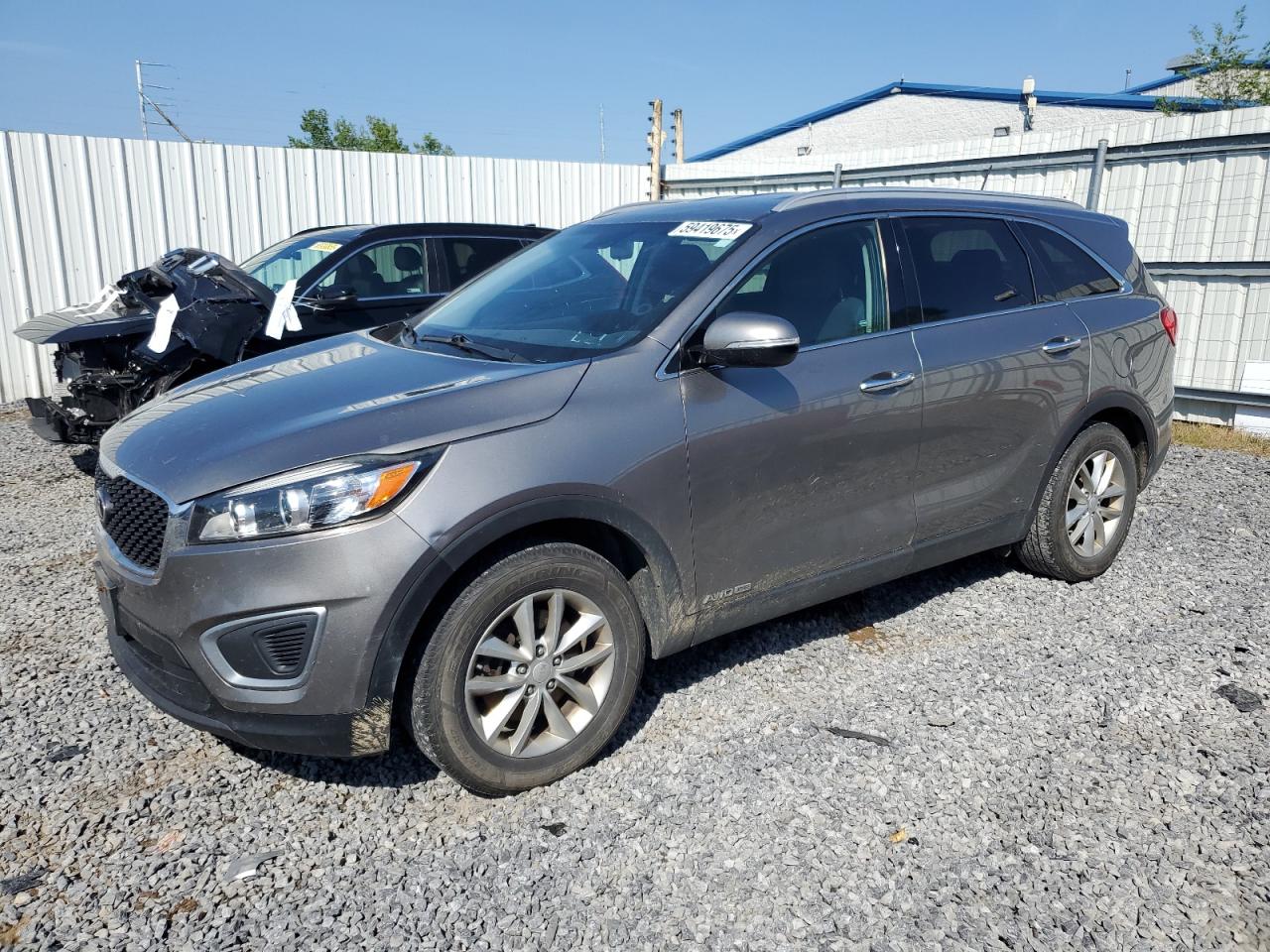 KIA SORENTO LX 2017