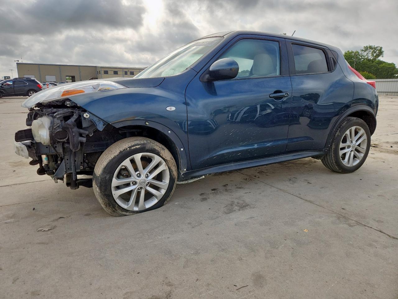 NISSAN JUKE S 2013