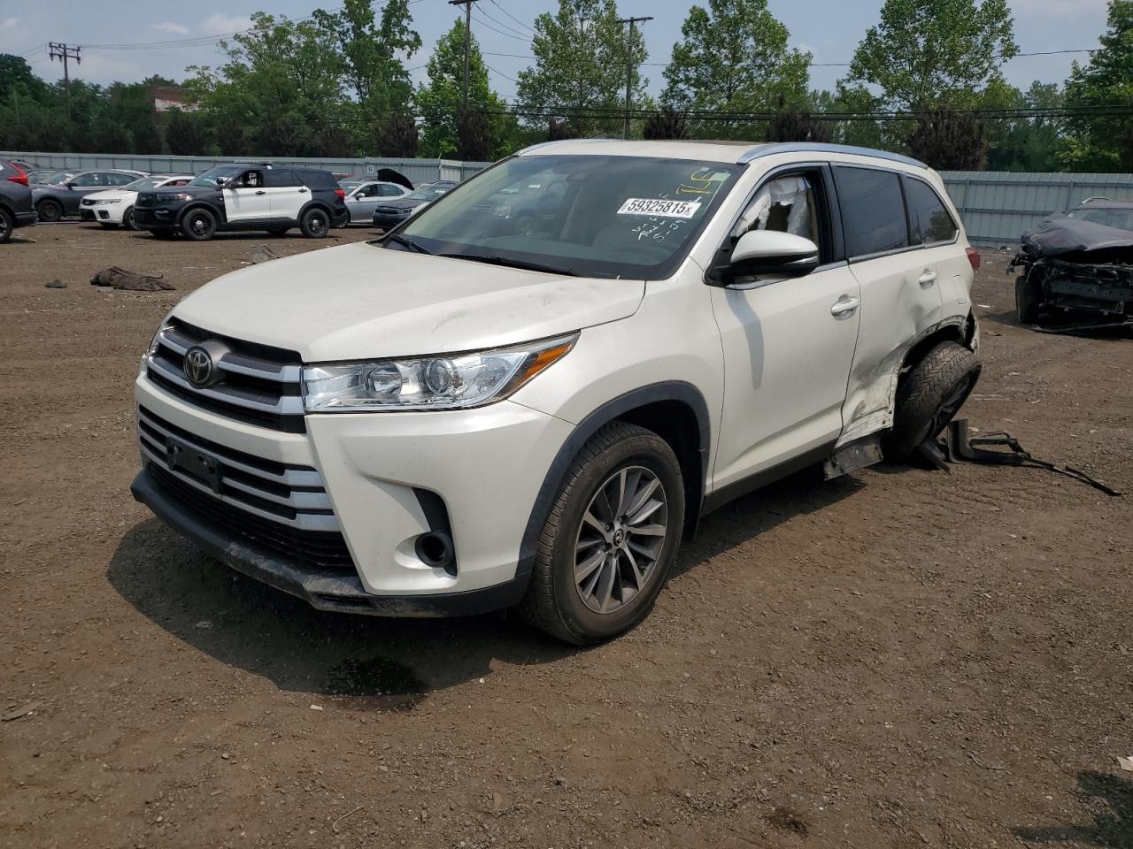 TOYOTA HIGHLANDER 2019