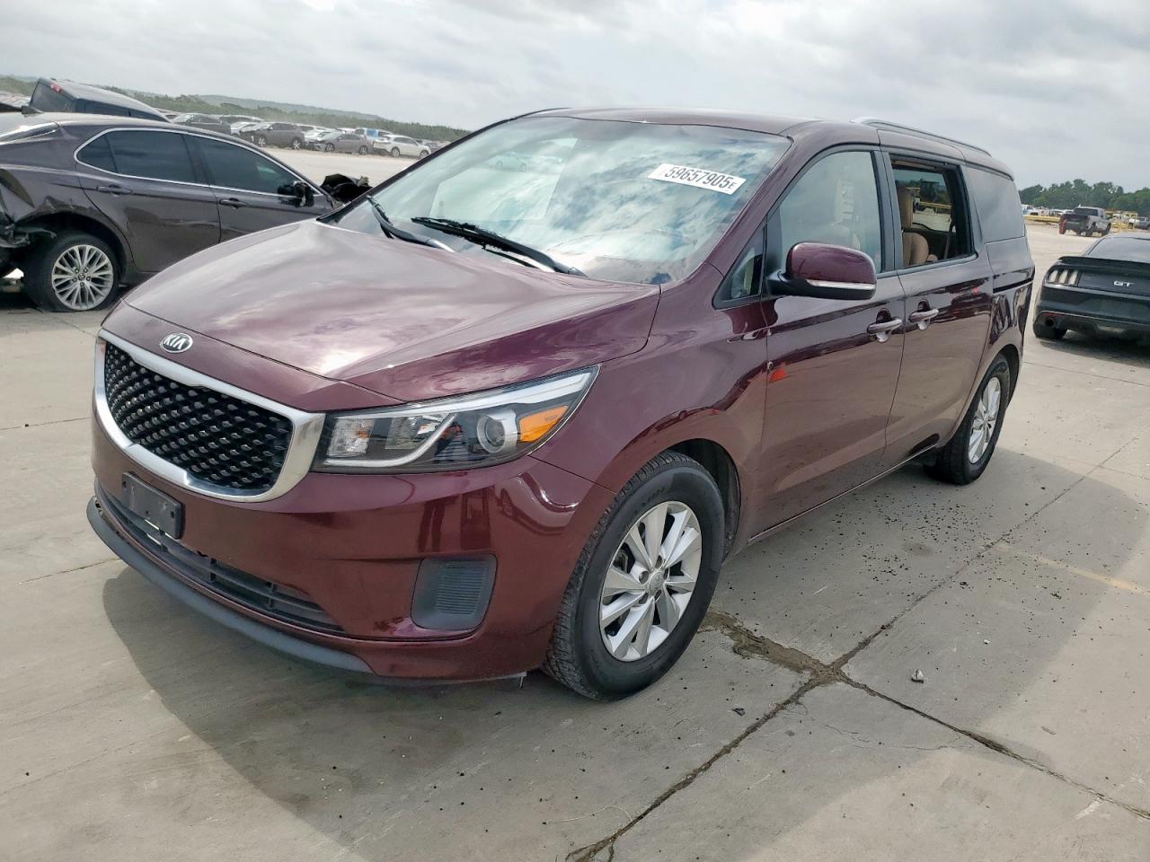 KIA SEDONA LX 2016