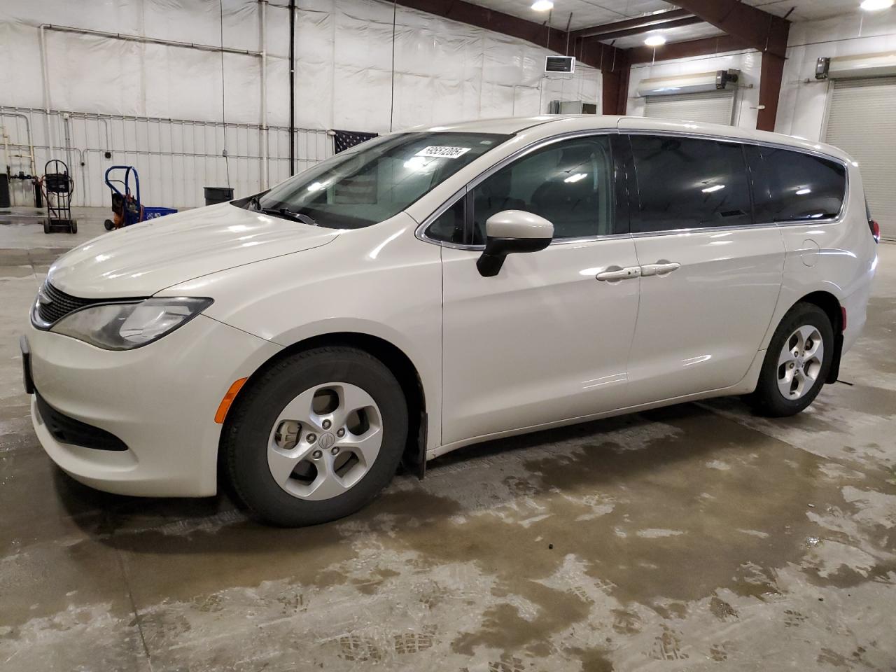 CHRYSLER PACIFICA L 2017