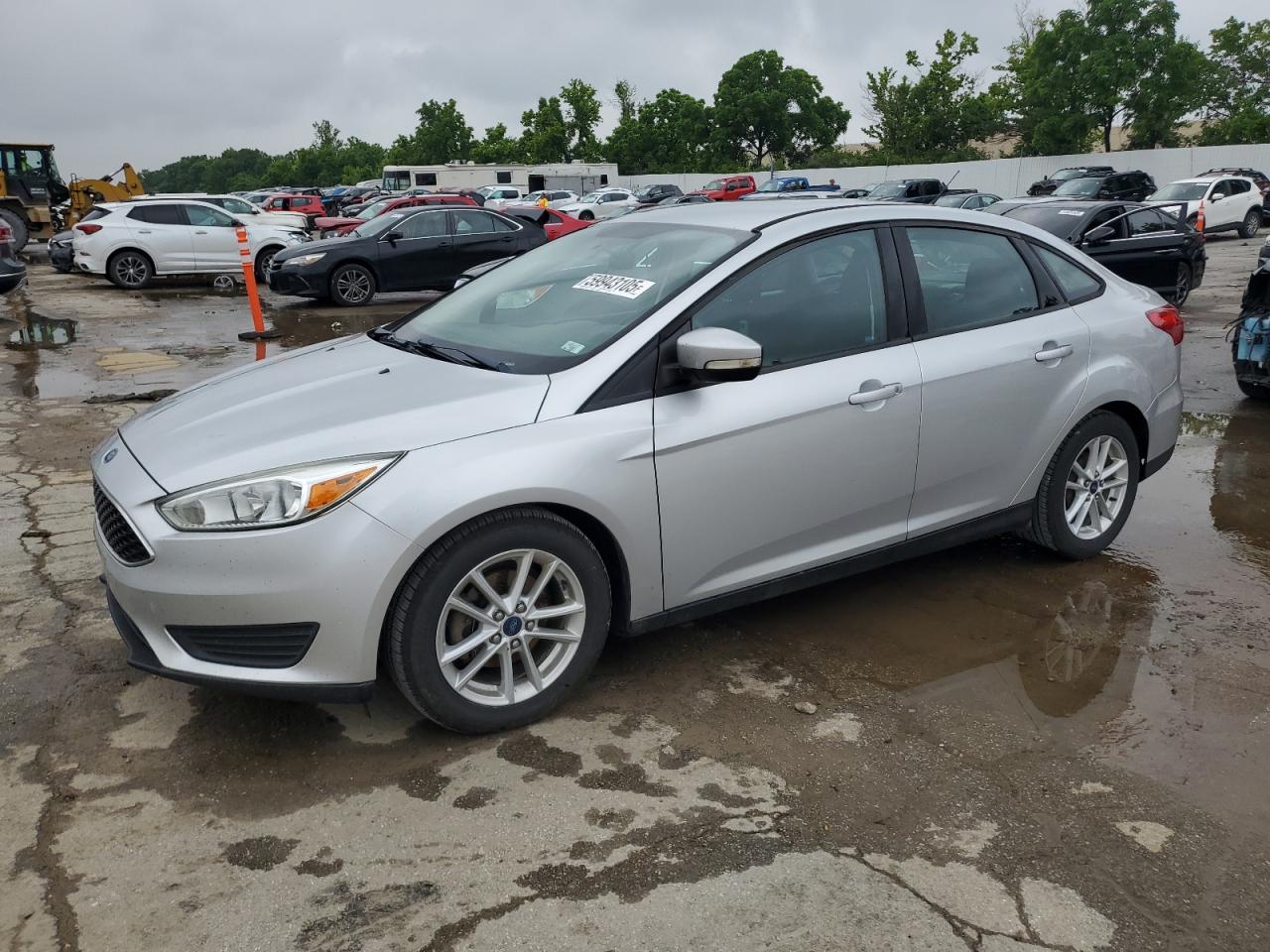 FORD FOCUS SE 2015