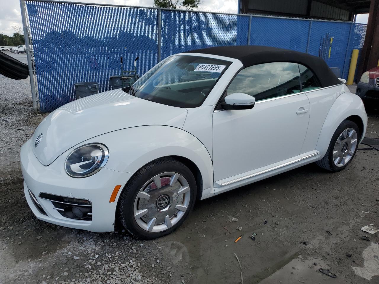 VOLKSWAGEN BEETLE S 2019