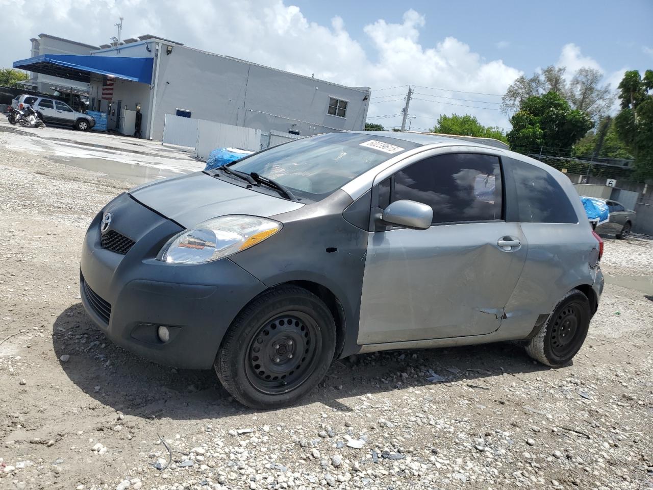 TOYOTA YARIS 2010