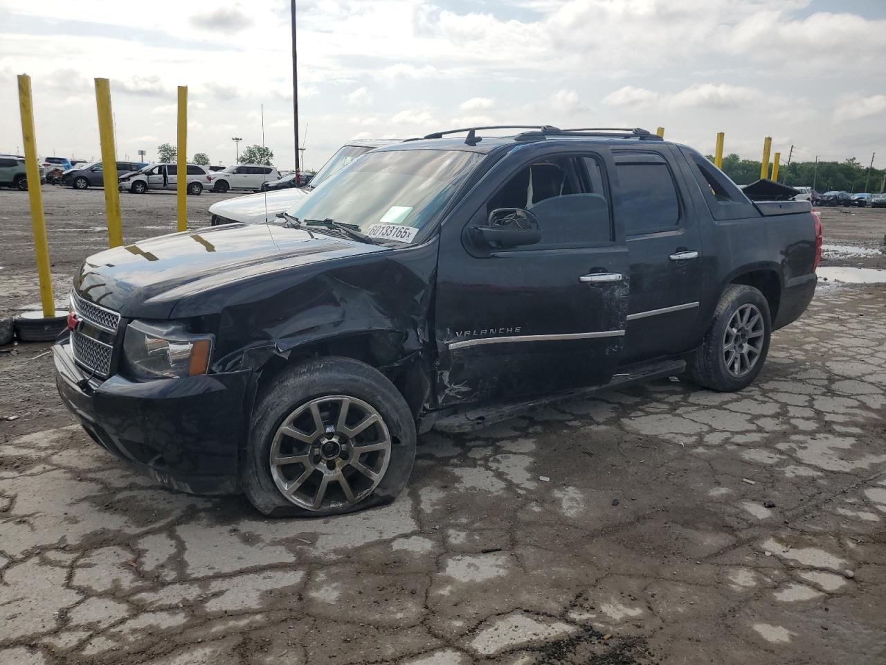 CHEVROLET AVALANCHE 2013