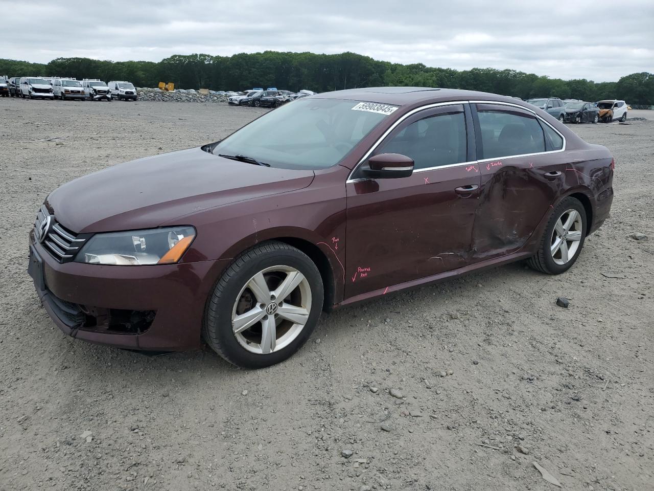 VOLKSWAGEN PASSAT SE 2013
