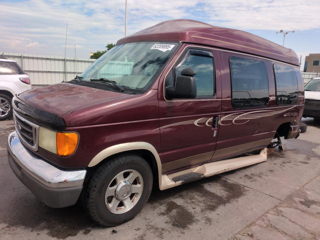 FORD ECONOLINE 2004