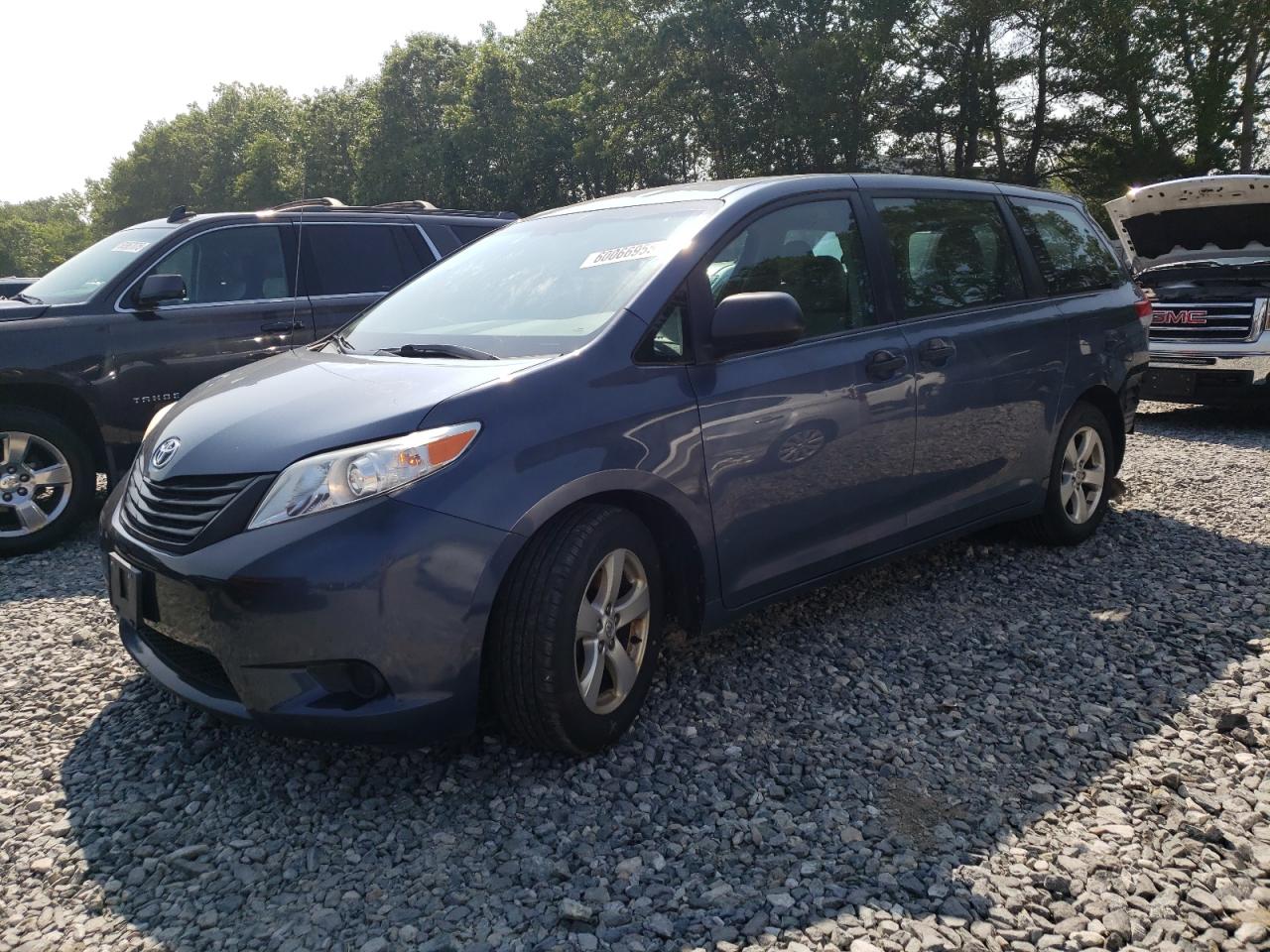 TOYOTA SIENNA 2013