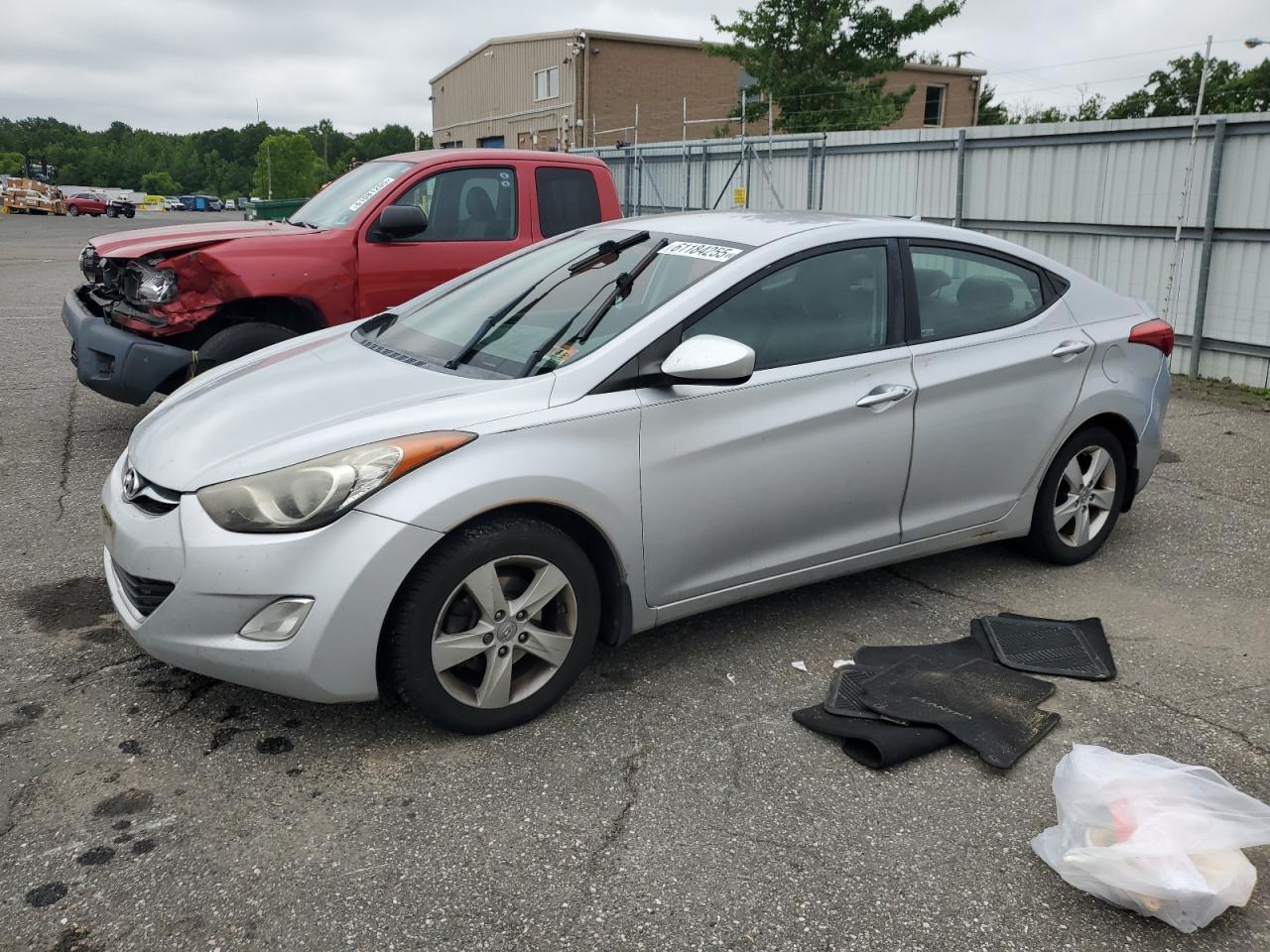 HYUNDAI ELANTRA GL 2013