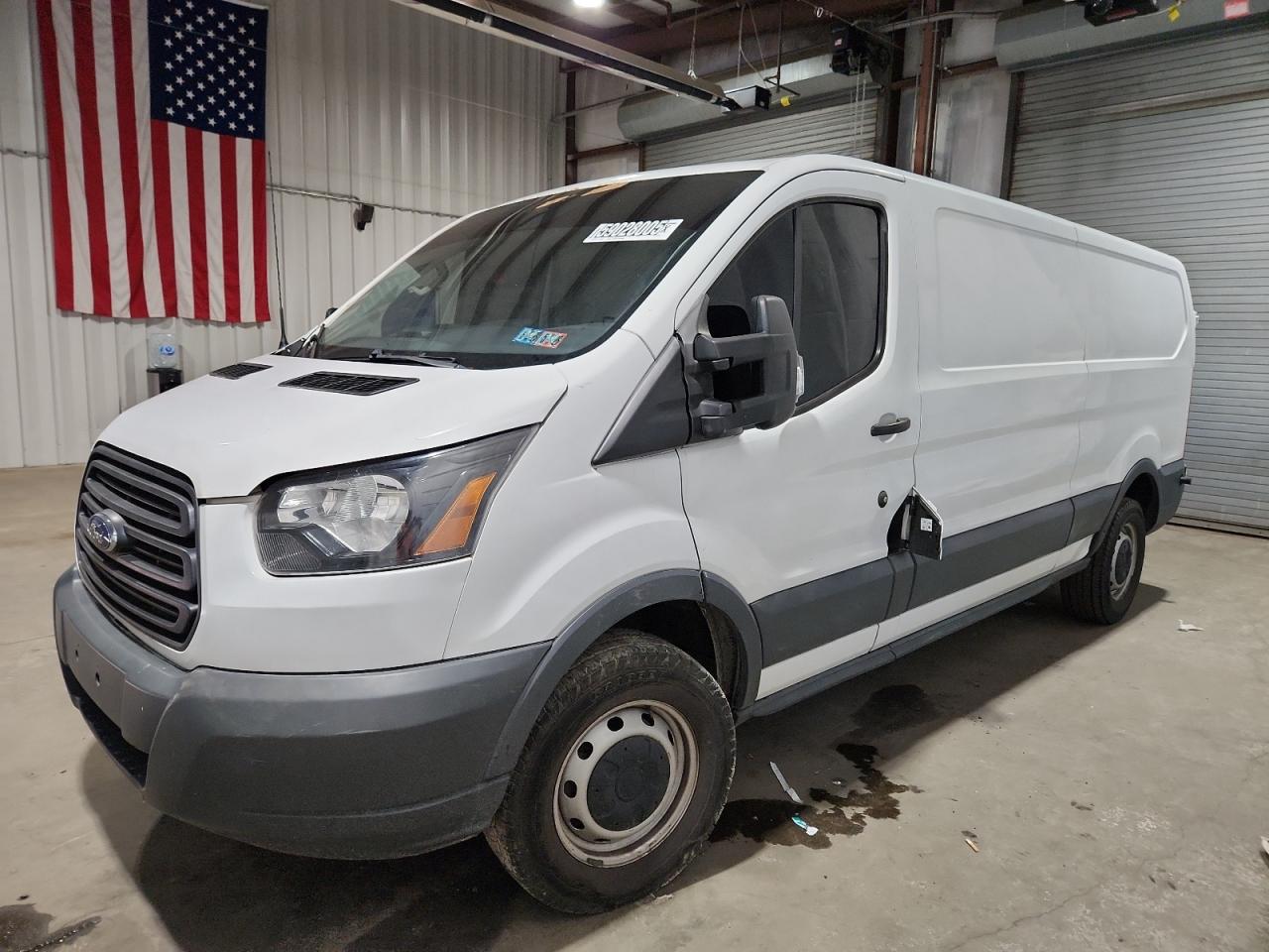 FORD TRANSIT T- 2017